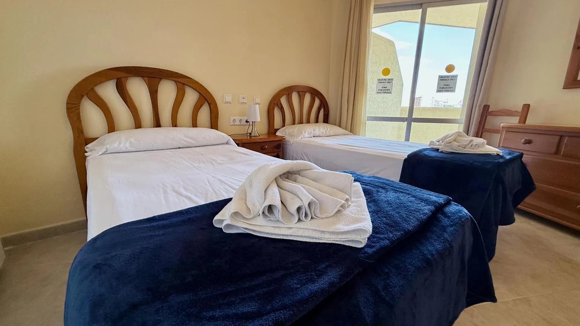 Kingfisher Apartments Benal Beach