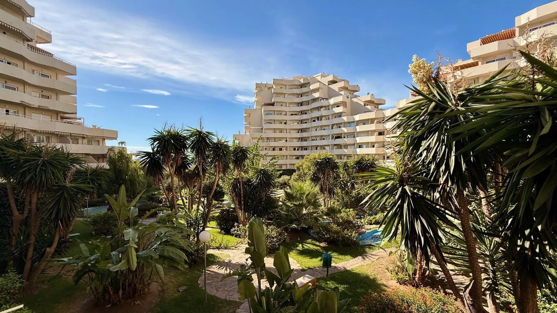 Kingfisher Apartments Benal Beach 0*, Benalmadena