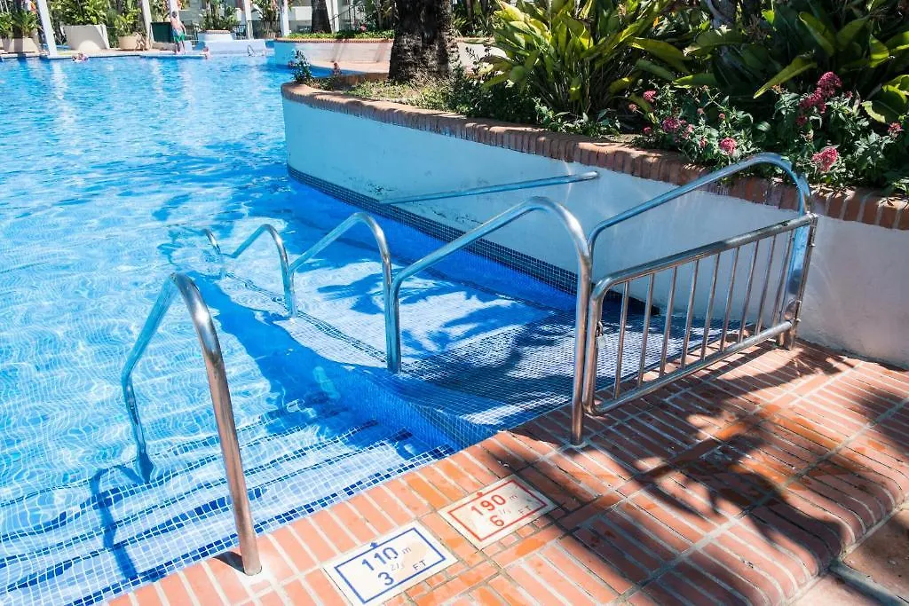 Kingfisher Apartments Benal Beach 贝纳尔马德纳 西班牙